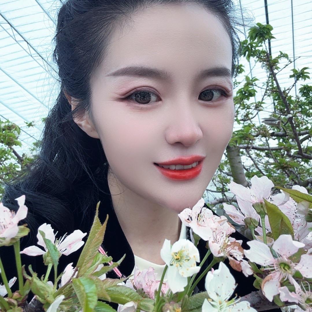 云云种樱桃