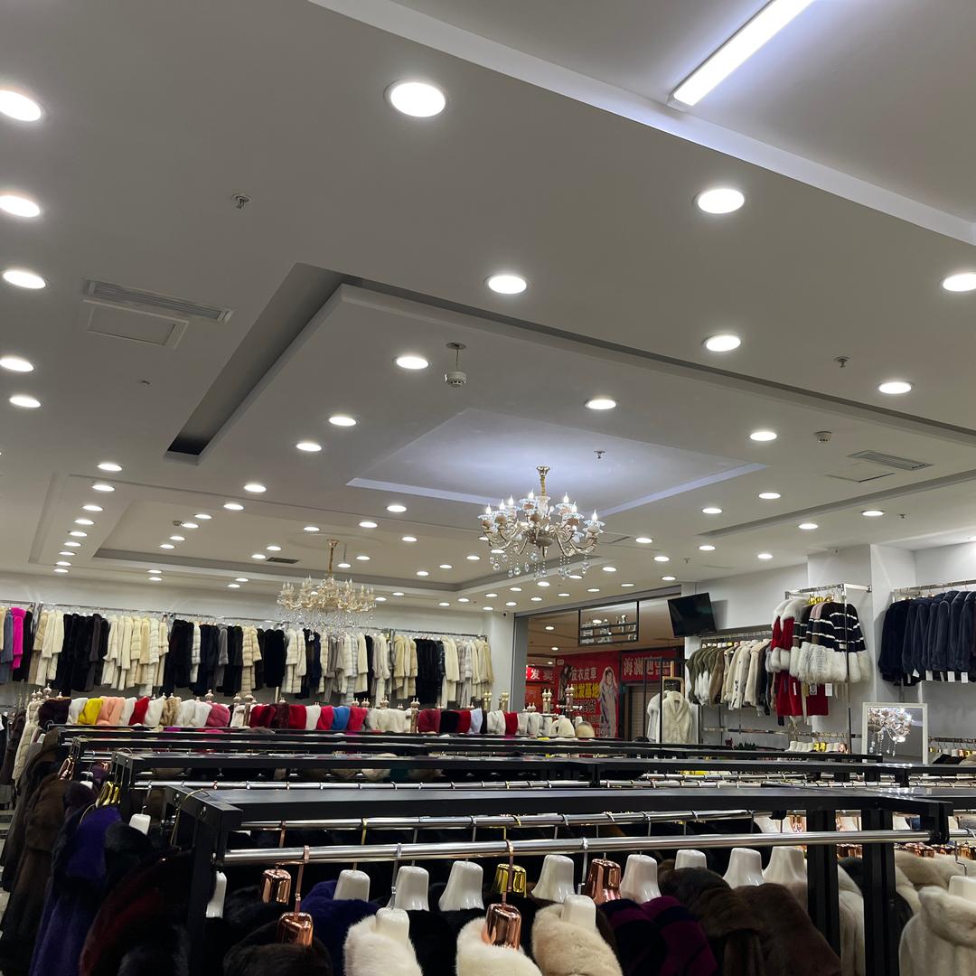 田姐高端服饰小店个体店