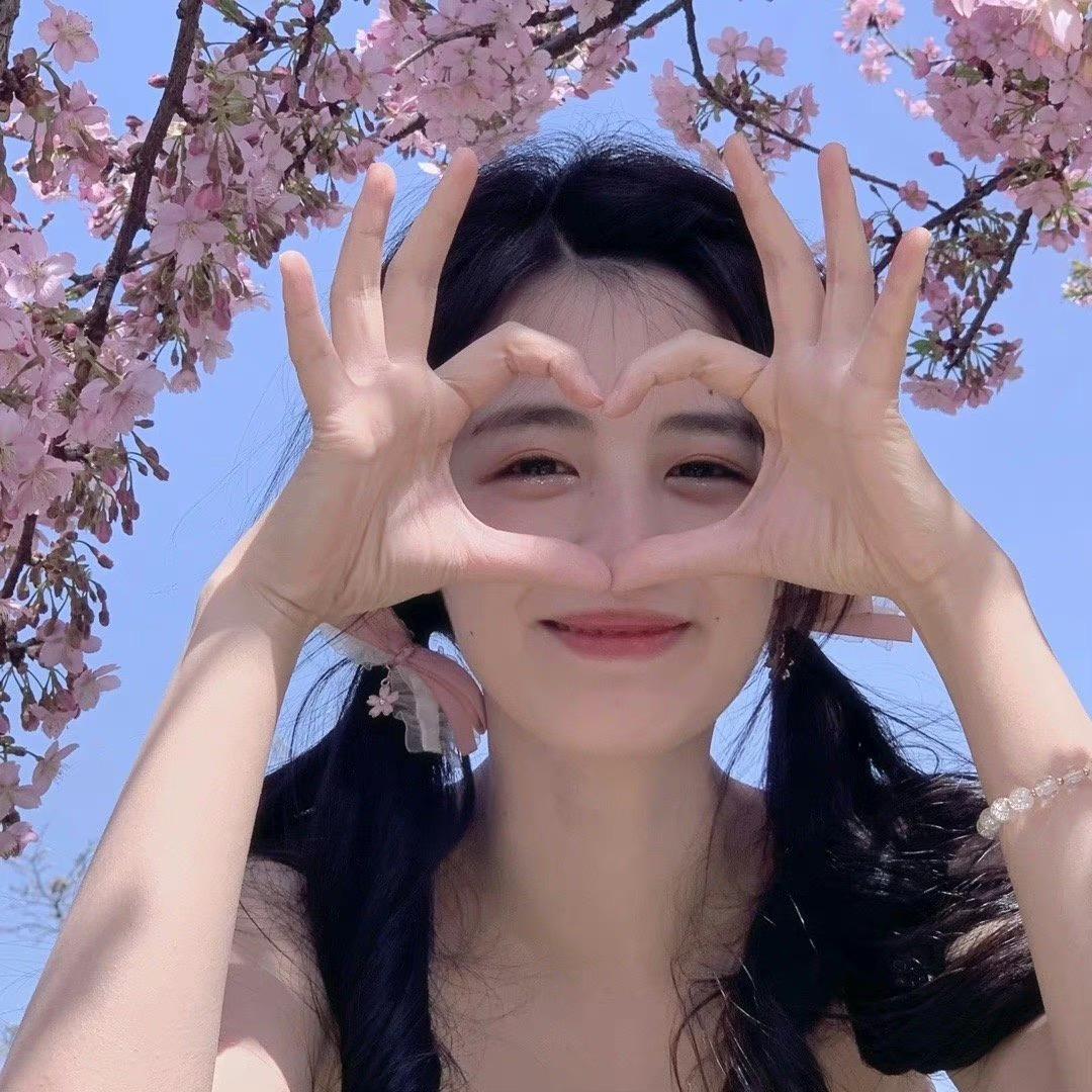 一朵樱花🌸