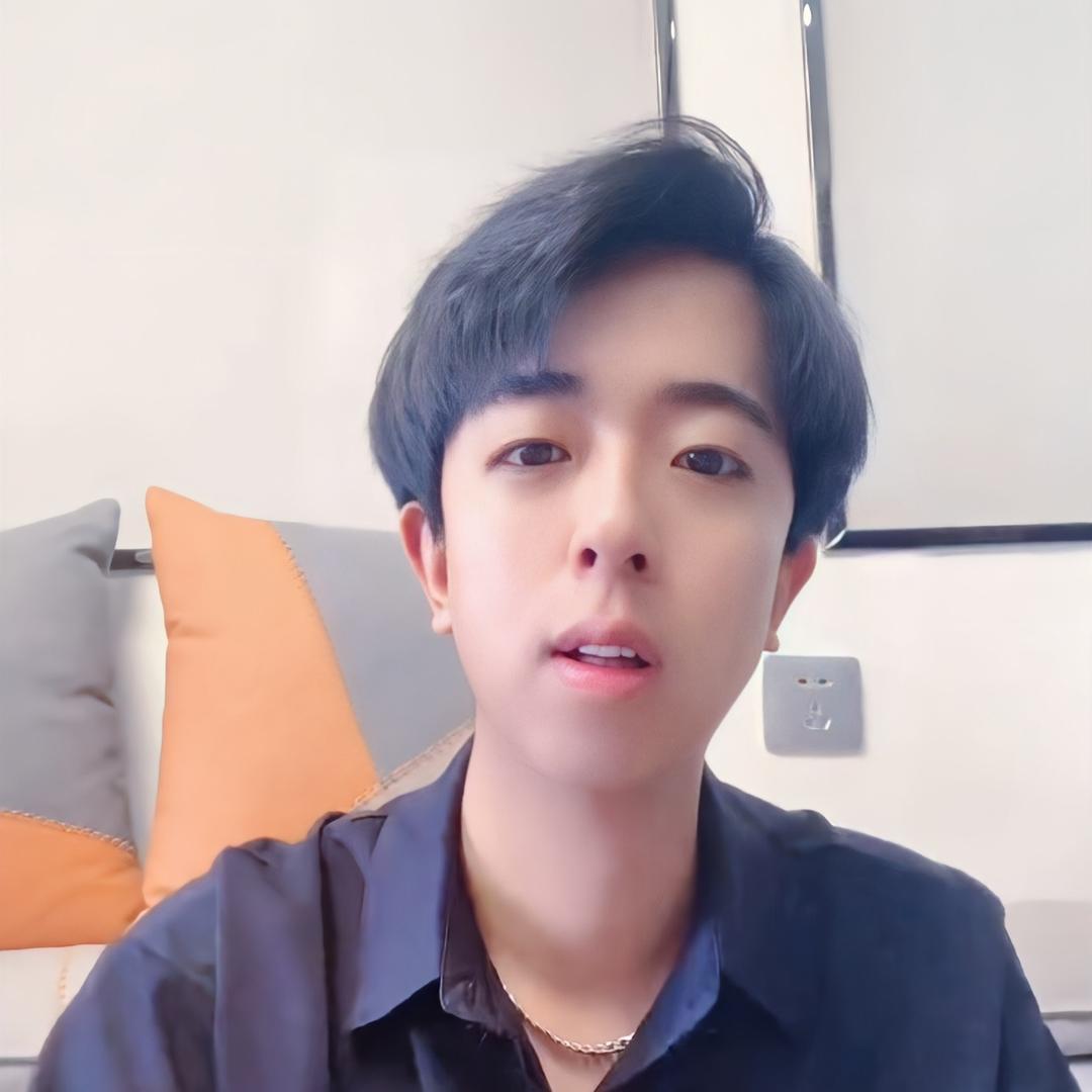 小皓母子俩🎤