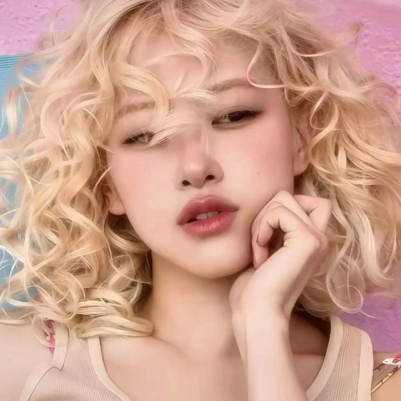 小卢集卡聚集地