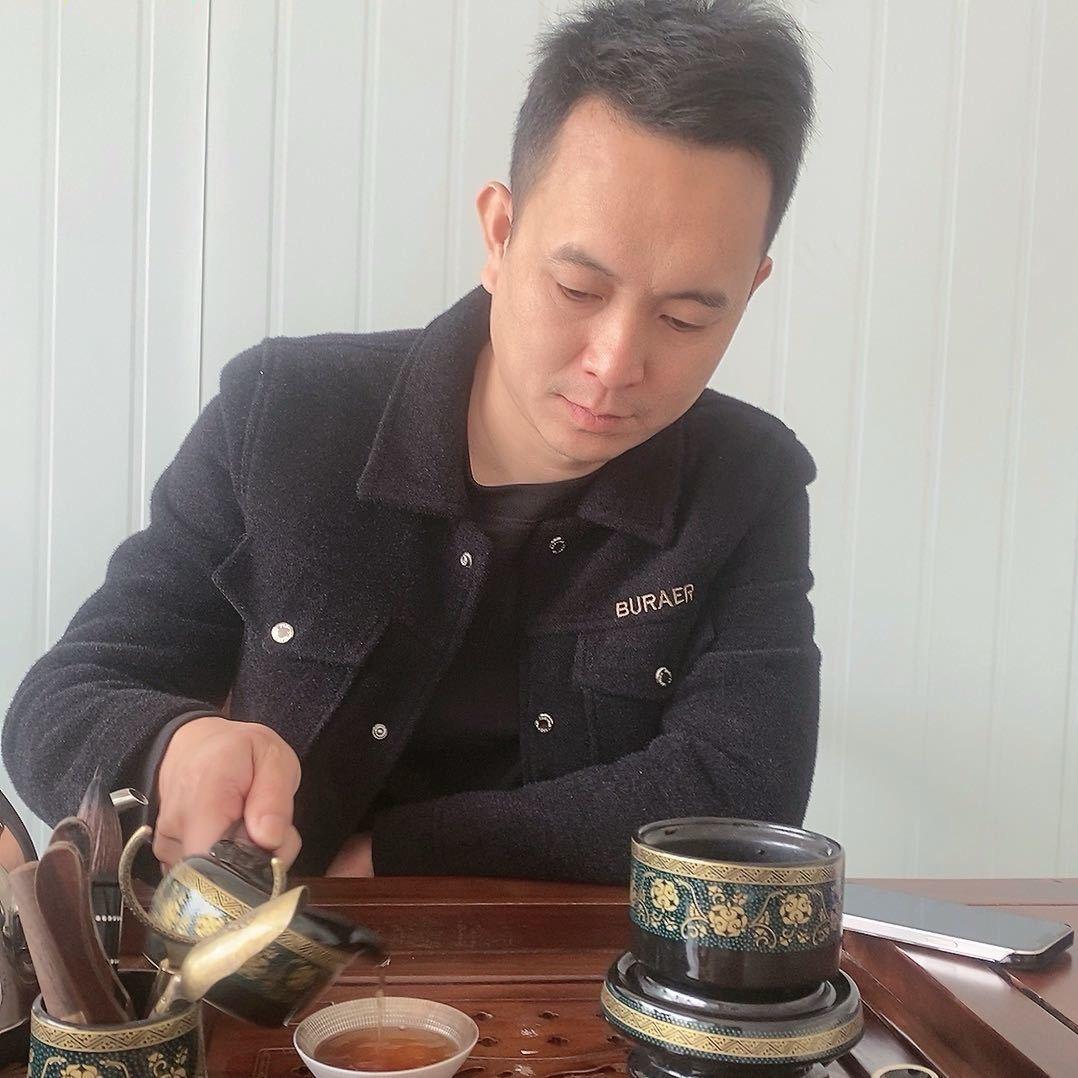 鹿寨二手车小赵