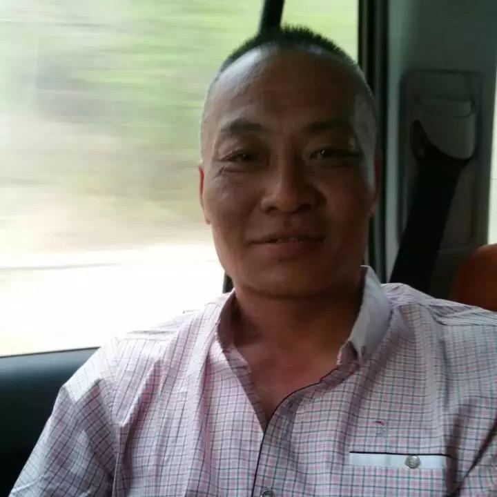 东北烧烤在丽江