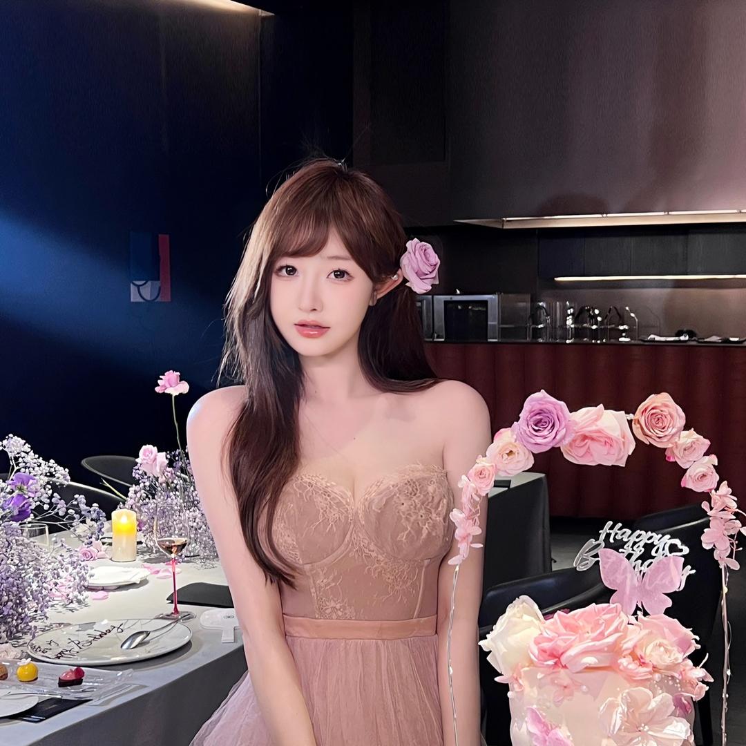 瞳瞳不同