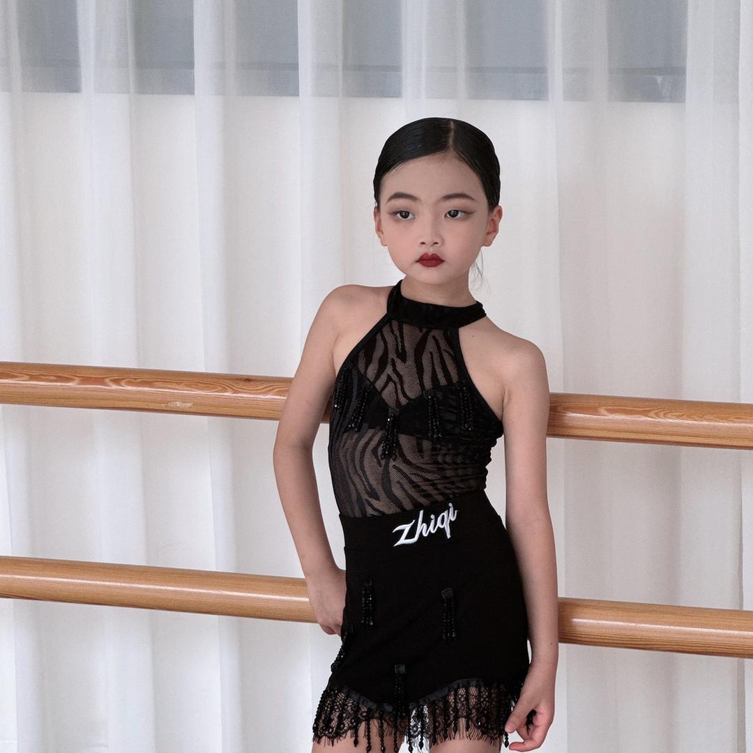 蔓朵艺术—嘻嘻