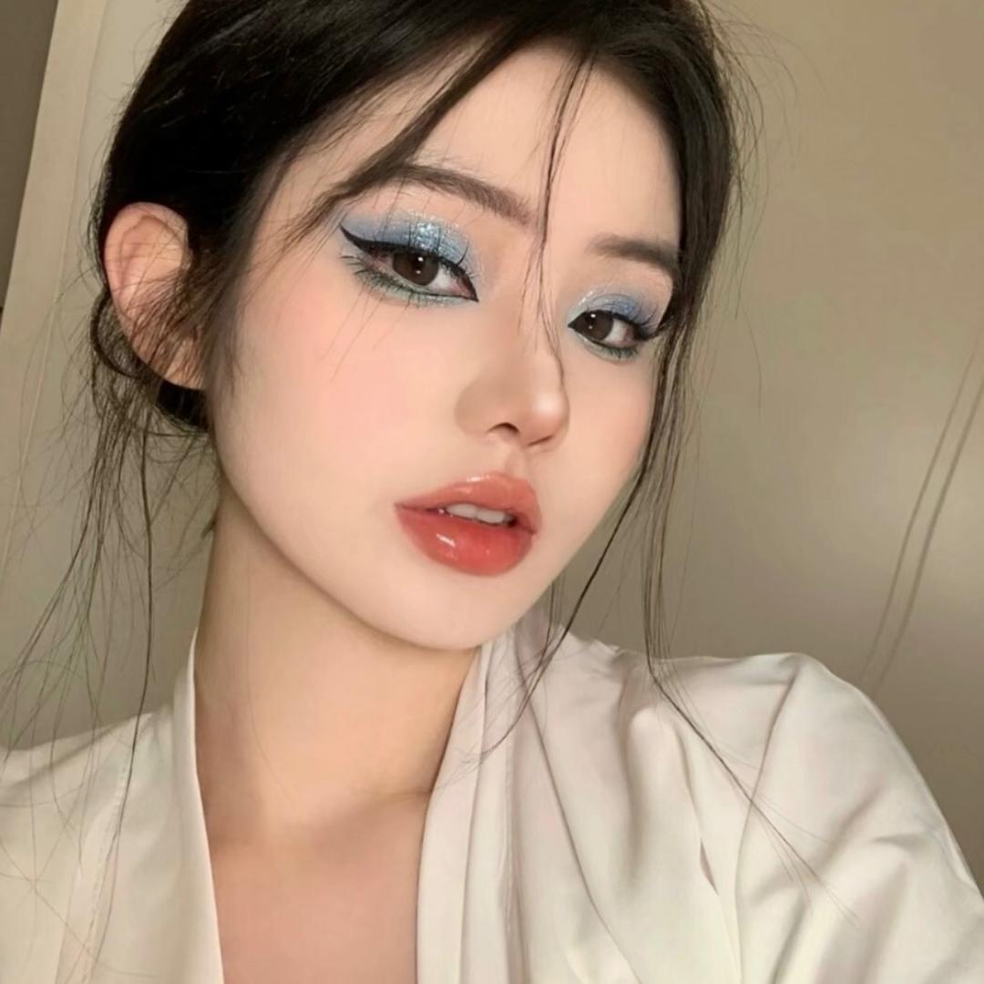 穿着拖鞋走安溪