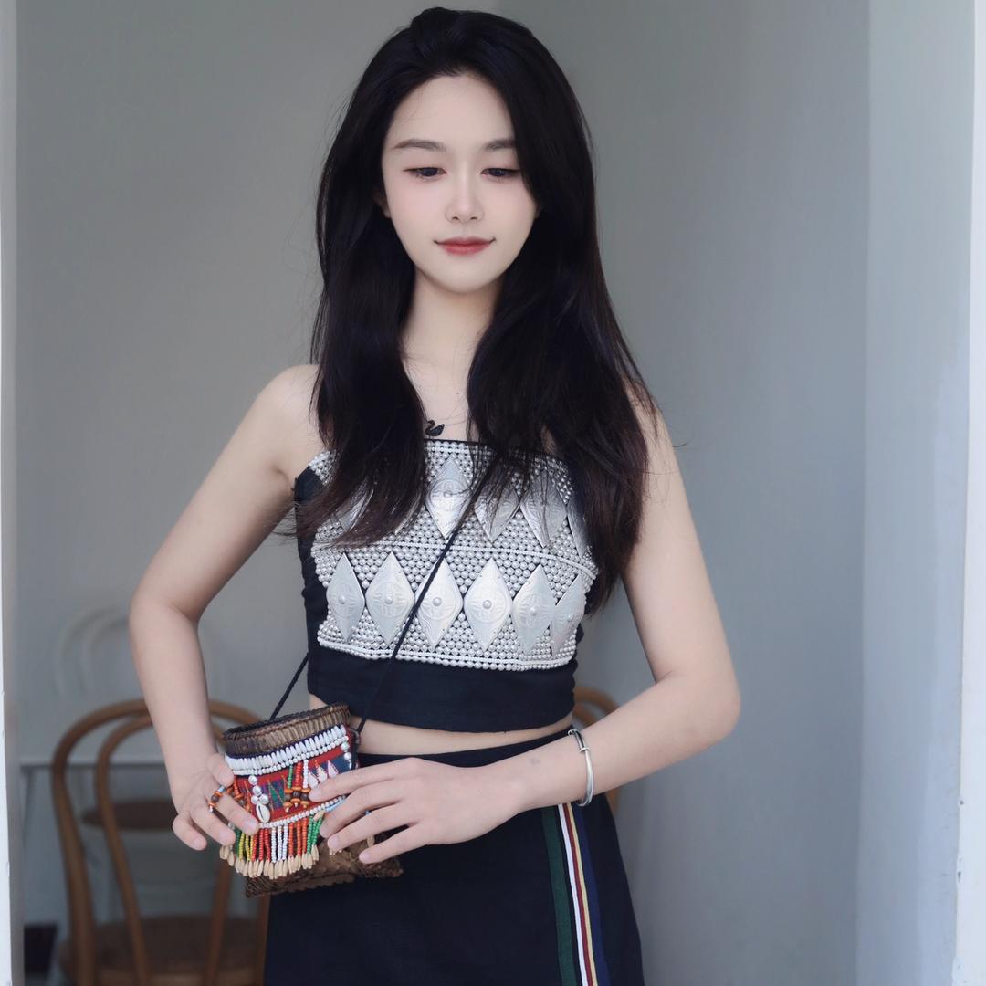 哈尼羽锦
