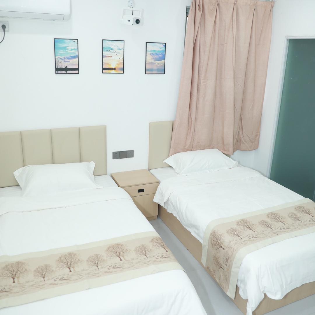 遇见.欢民宿（开封万岁山大宋武侠城店）