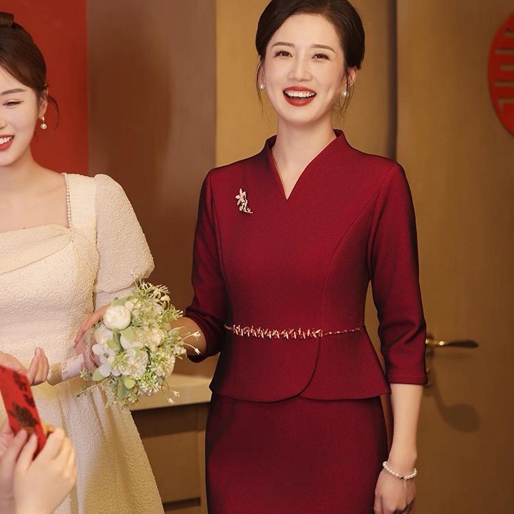 家有喜事妈妈装婚宴礼服馆