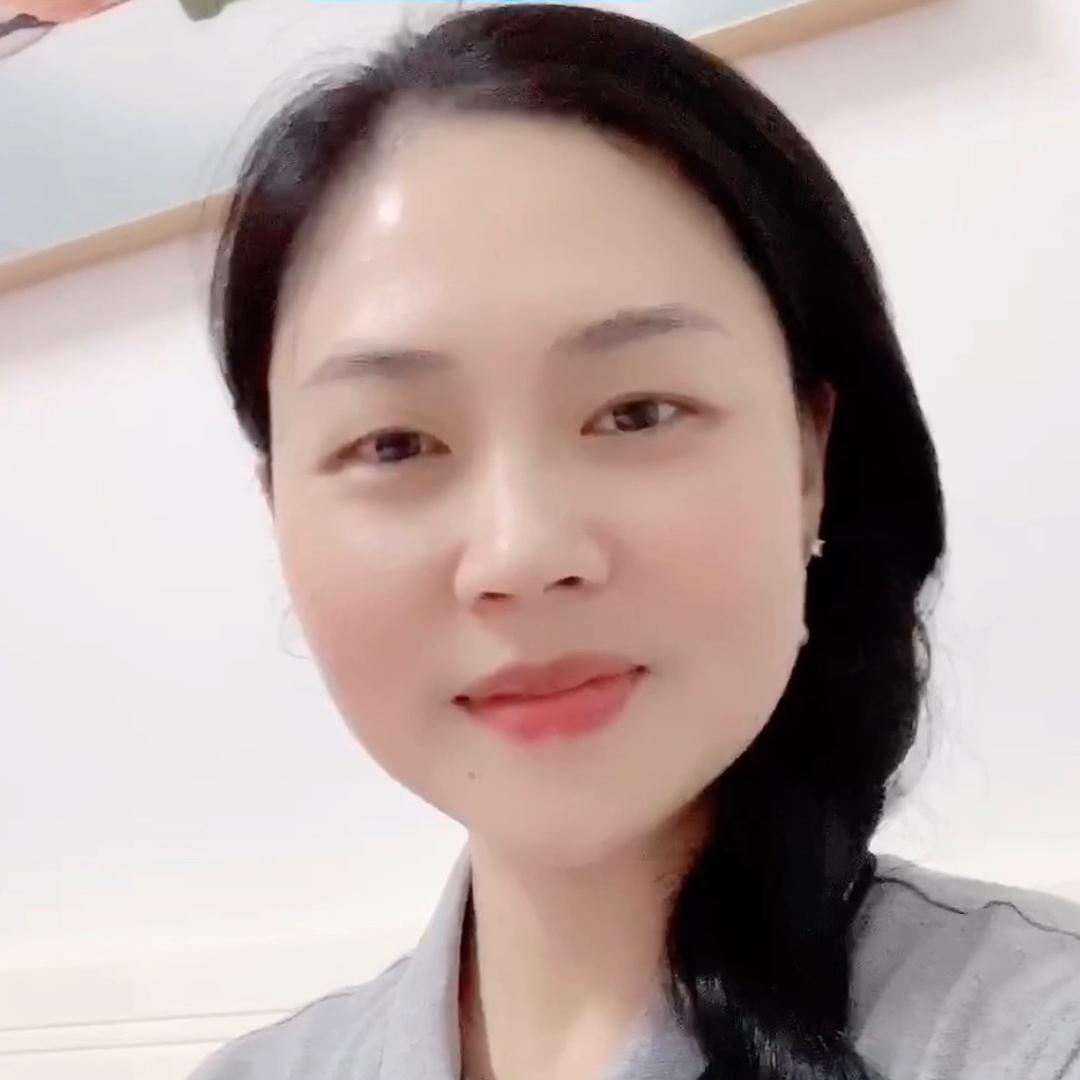 邹静