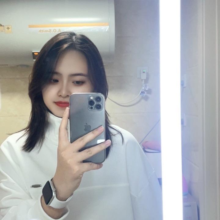 做门头的小静儿