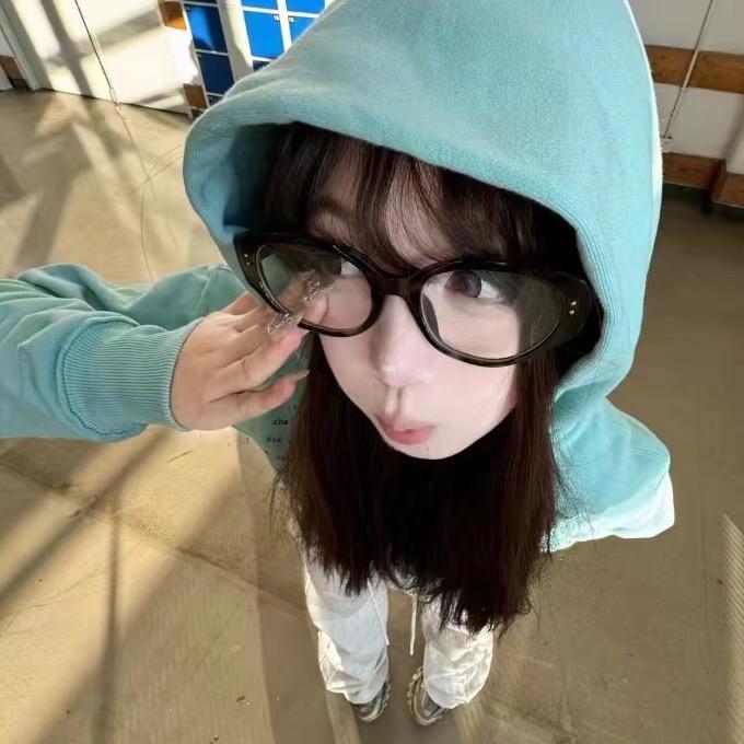 小莹家纯手工穿戴甲