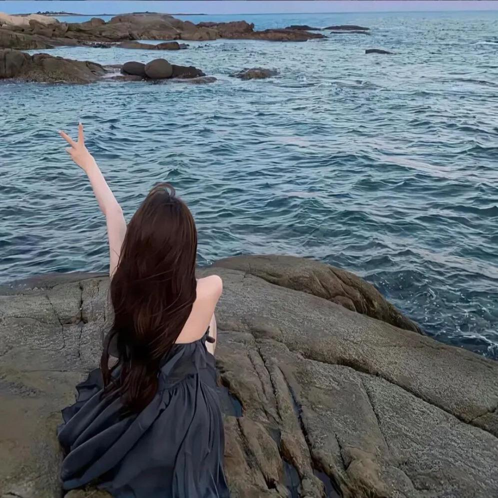 沐沐不高冷💫