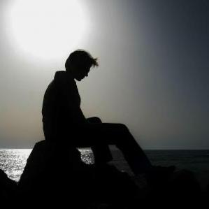 牛爷爷cos女仆追求壮壮妈