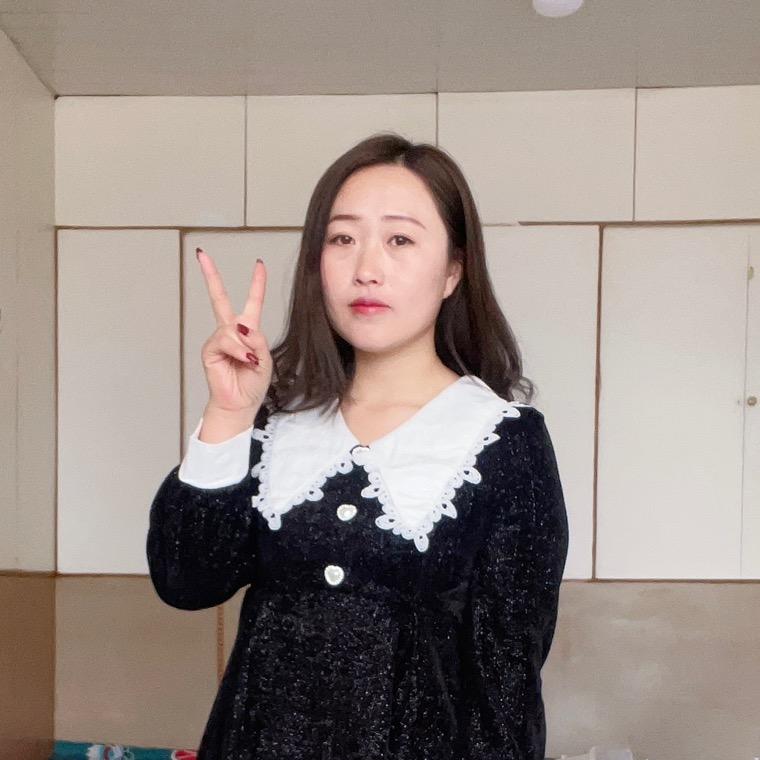 玥玥麻麻