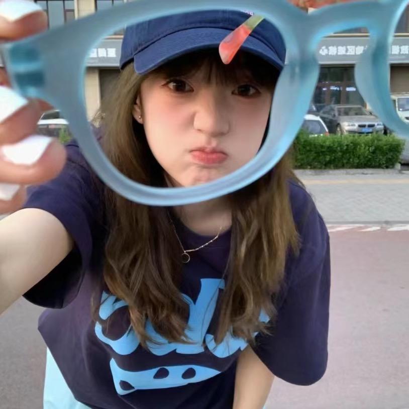 怎么睡不饱𖦹ࡇ𖦹 .