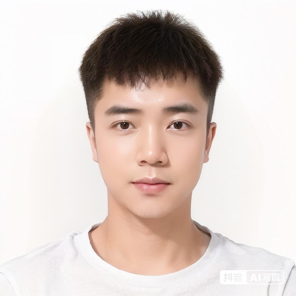 房产经纪人 梁子