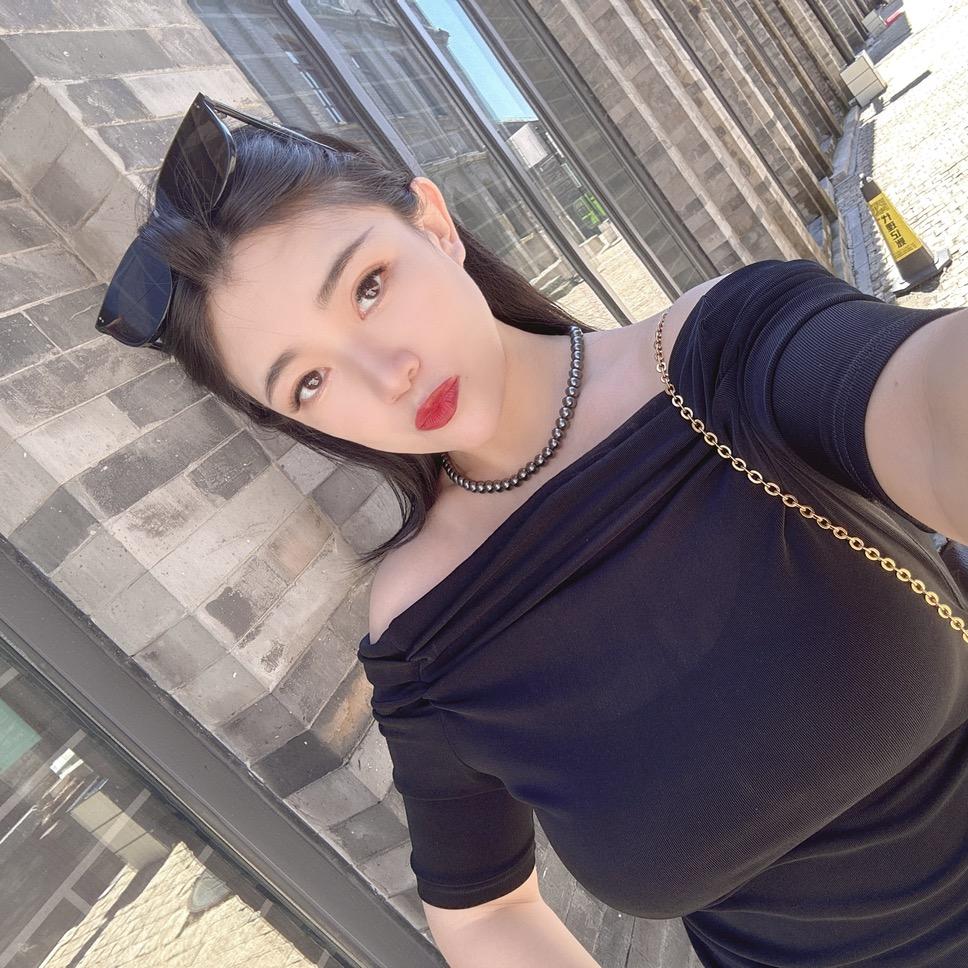 80后海岛夫妇