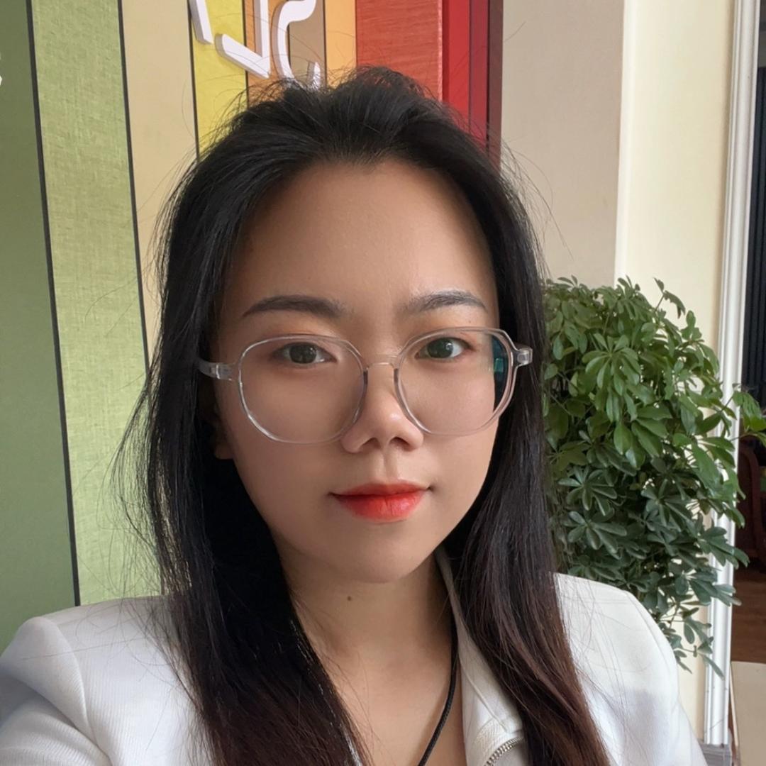 做墙布窗帘的雨儿