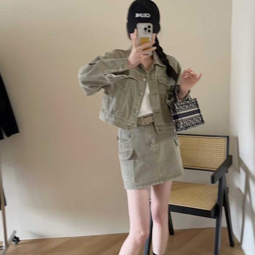 今天穿什么衣服呀