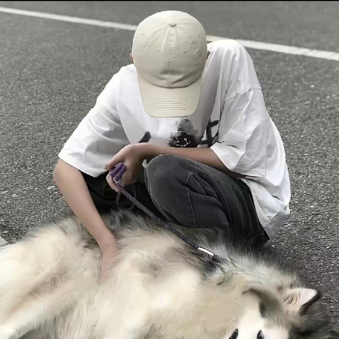 冯七七