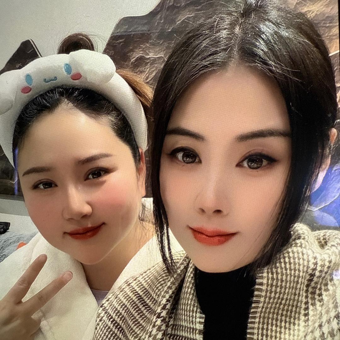 快乐🎊姐妹👯‍♀️