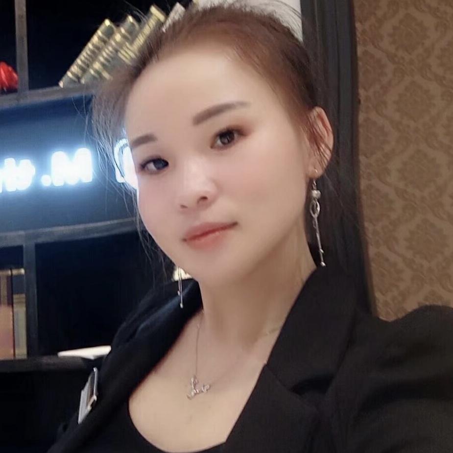千千伍小姐