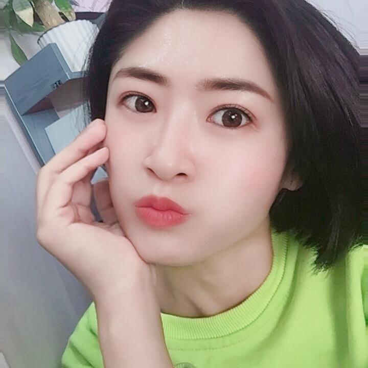 小蜜蜂（）