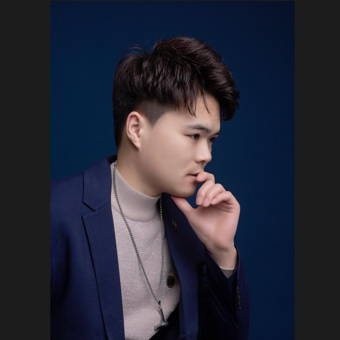 极简造型官方号