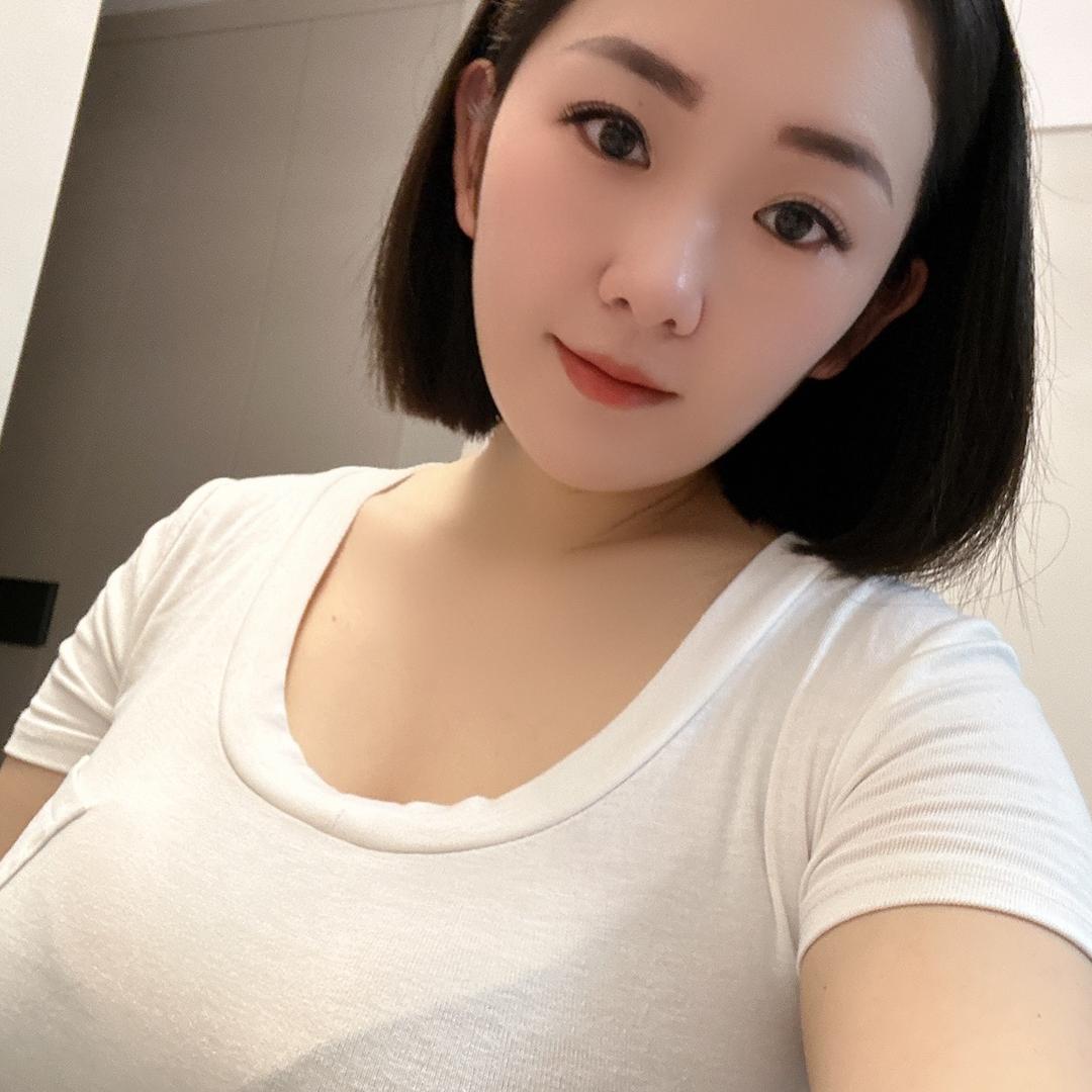 Chꕤen·ᰔᩚ
