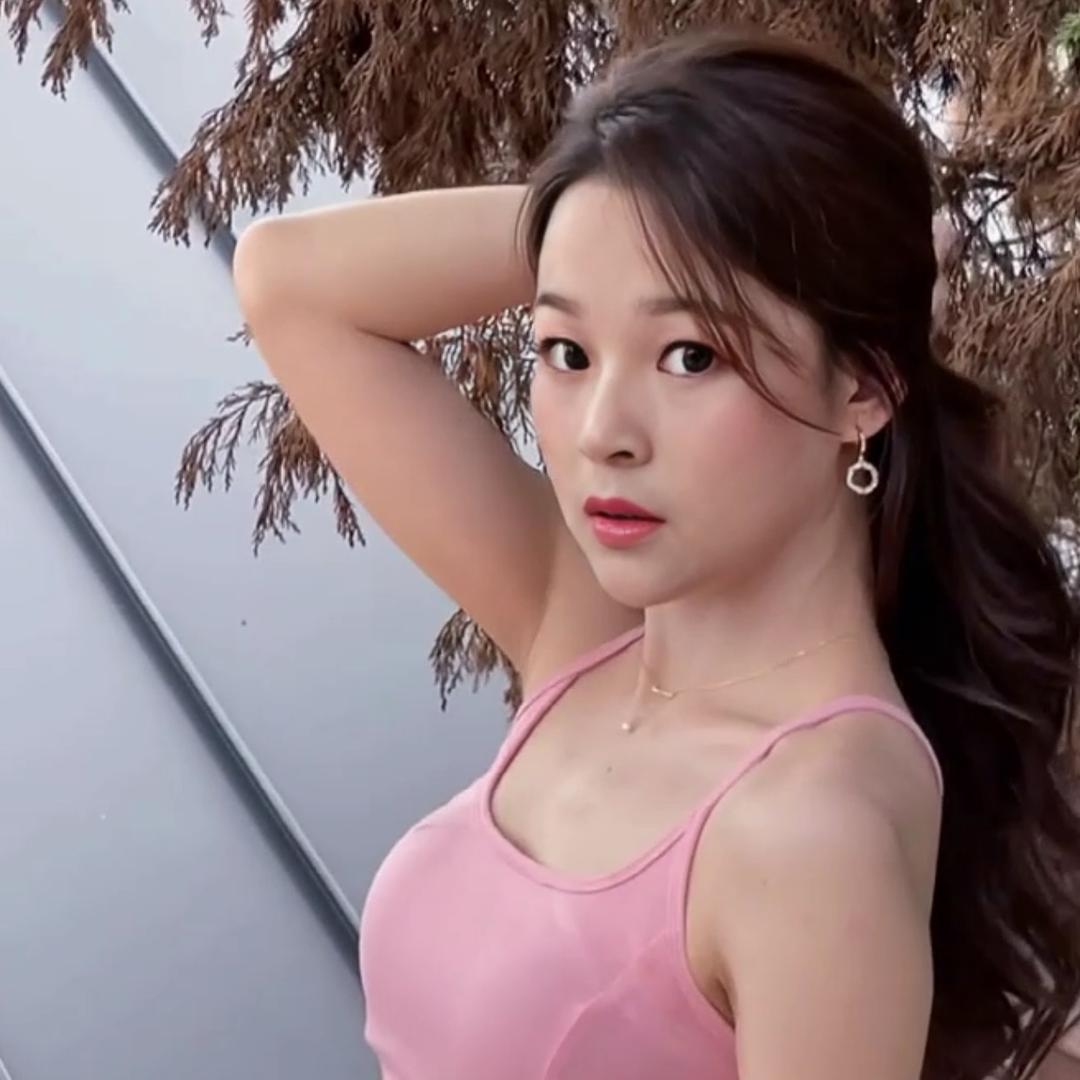 小梁妹