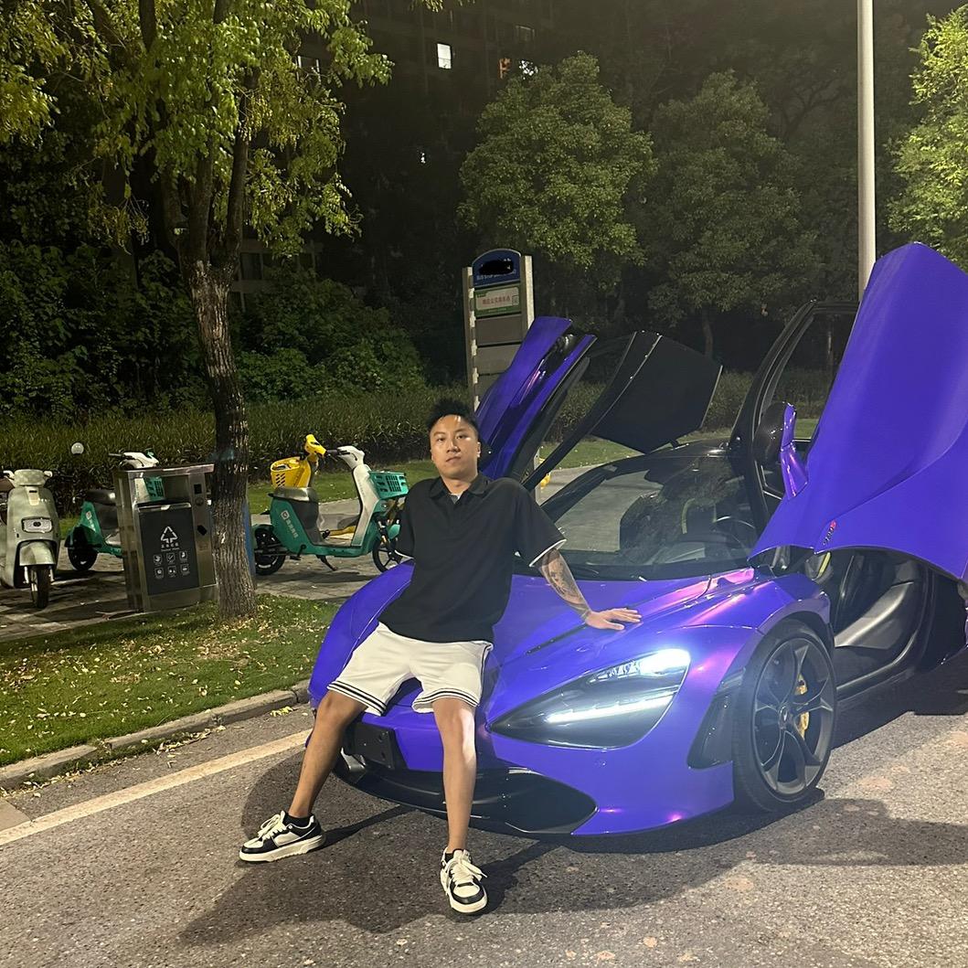 雾都博老大【要上天】