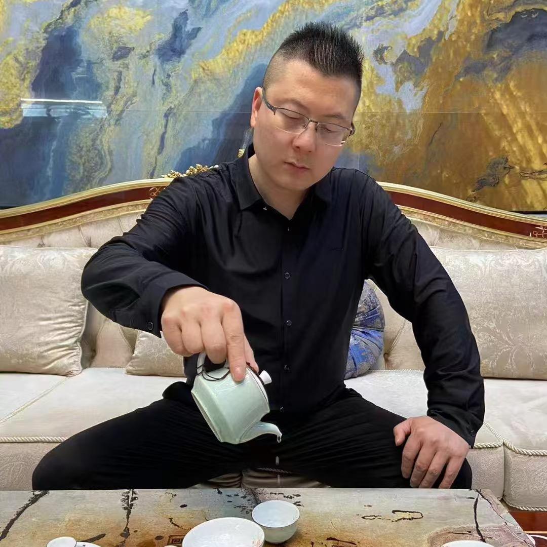 严老板