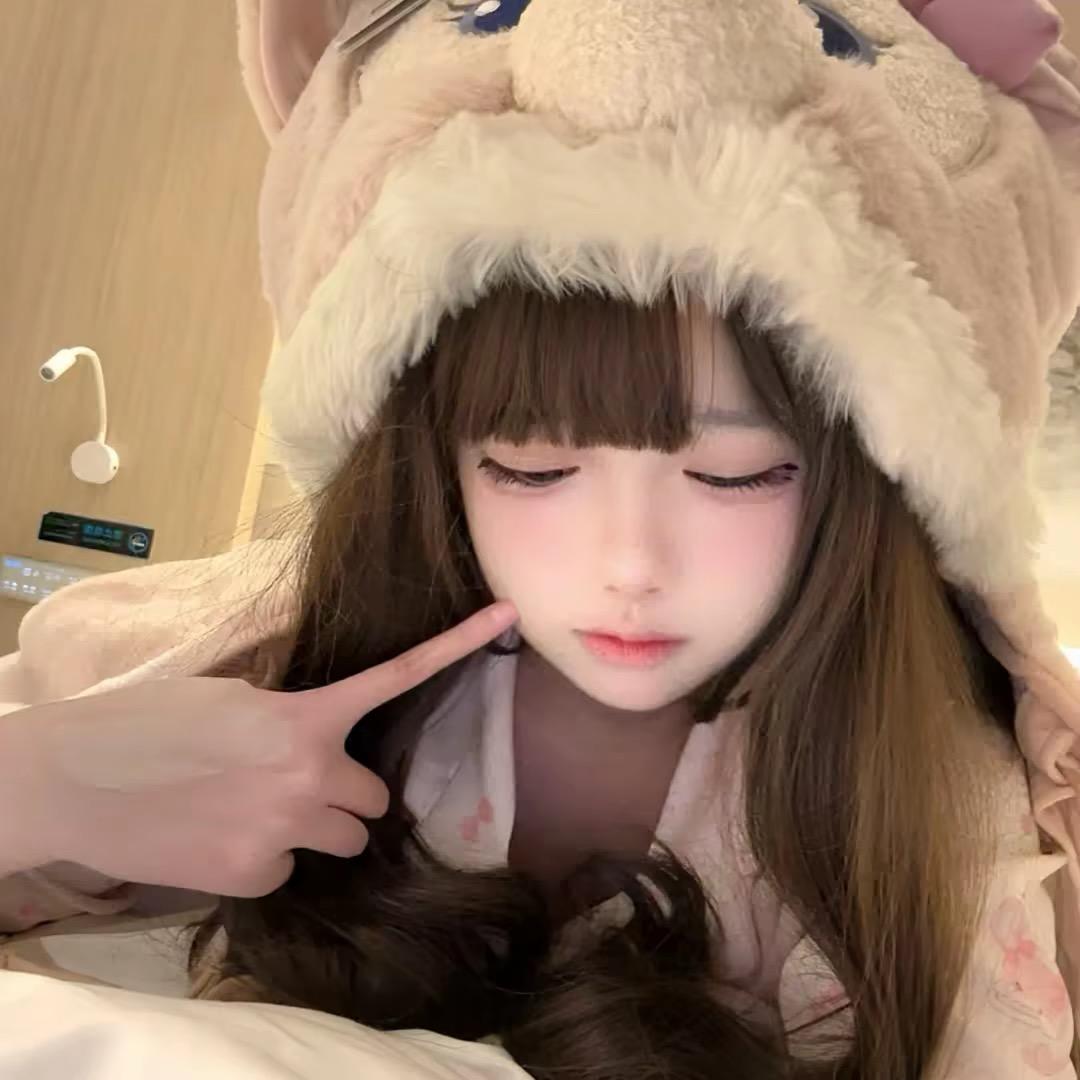 呆呆^