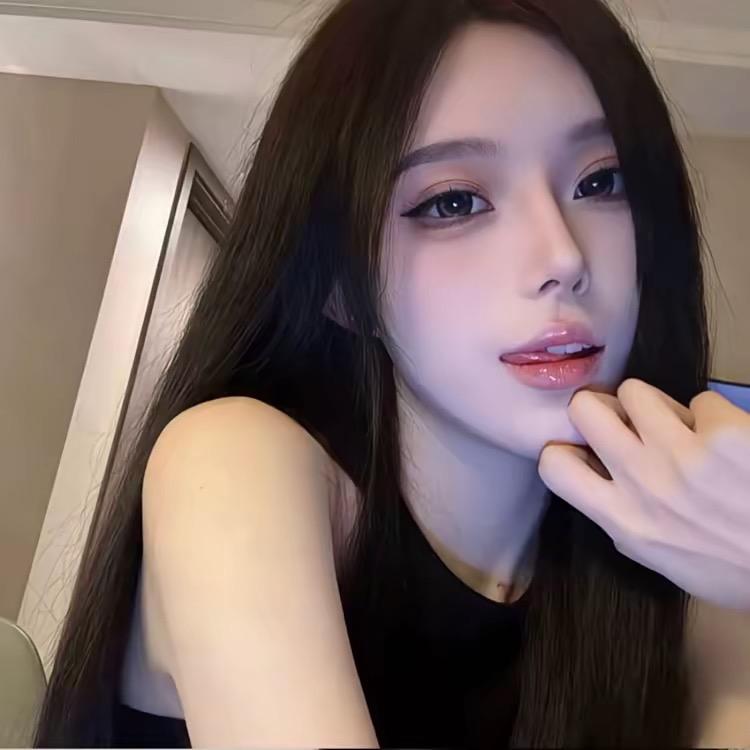 小H.