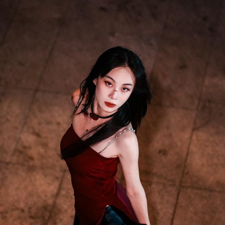 横着走的大螃蟹