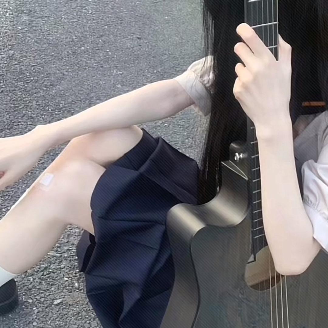 一只爱打瞌睡的鱼ོ