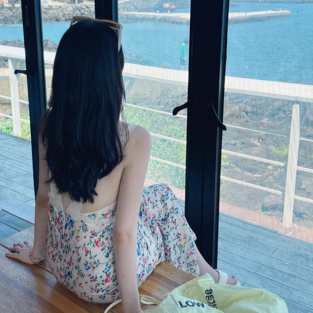 圆脸姐姐
