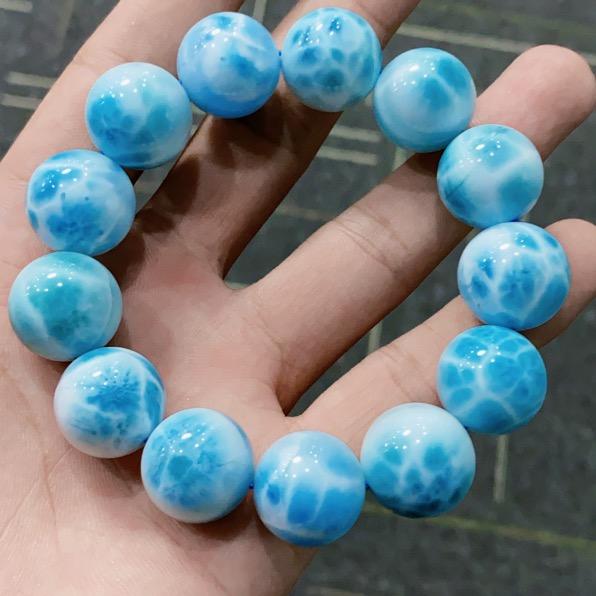 晶豪珠宝（每天早上8点开播）