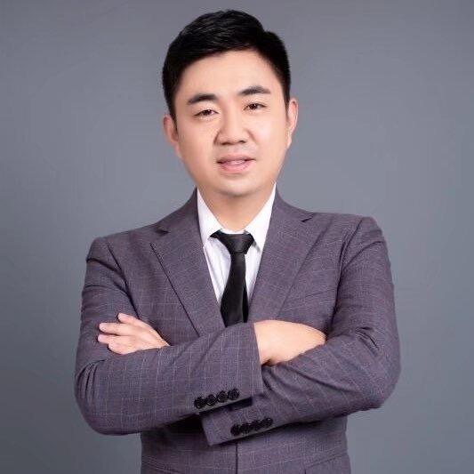 临汾Mr張 扶摇直上九万里