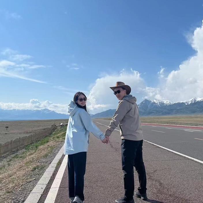 精精噗噗逛吃逛吃