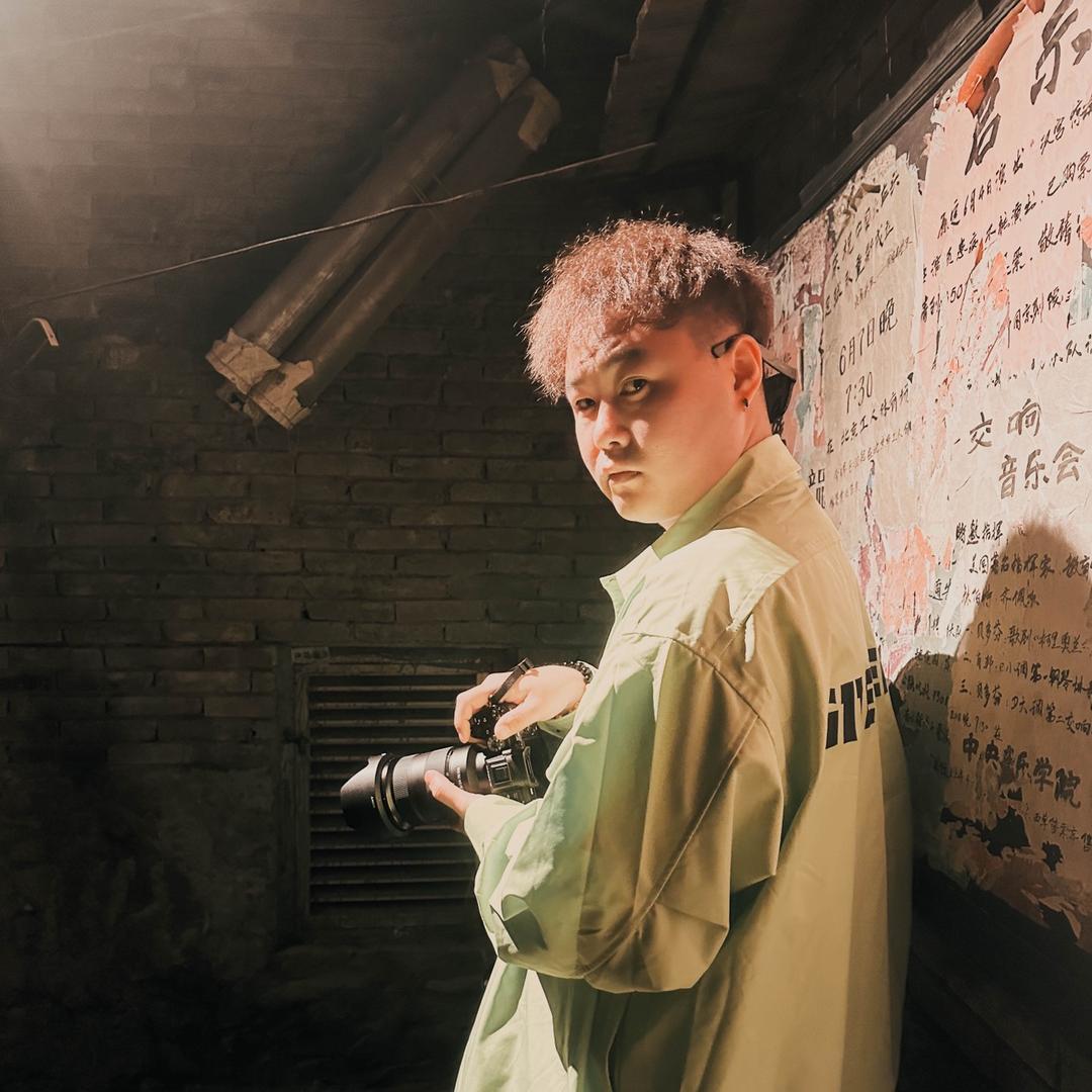 奥特曼小刘同学