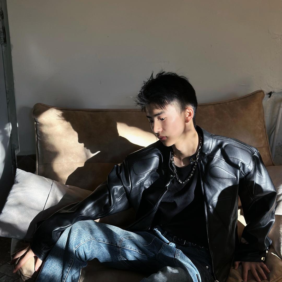 曲靖一厘米街舞小牛老师