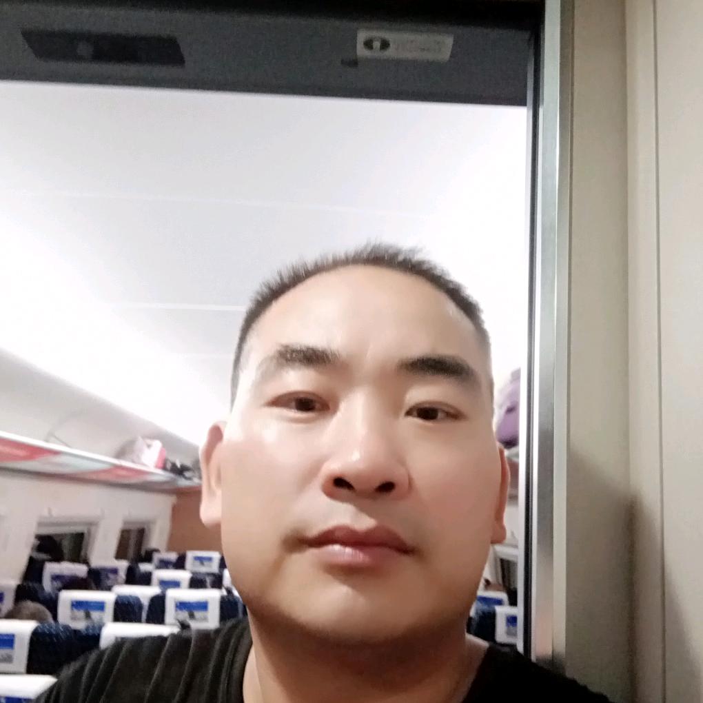 蓝天大叔爱唱歌（打工人）