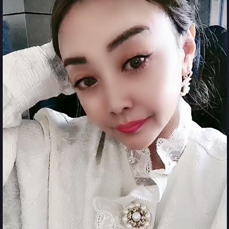 彤彤吖｛首播晚上10.10｝