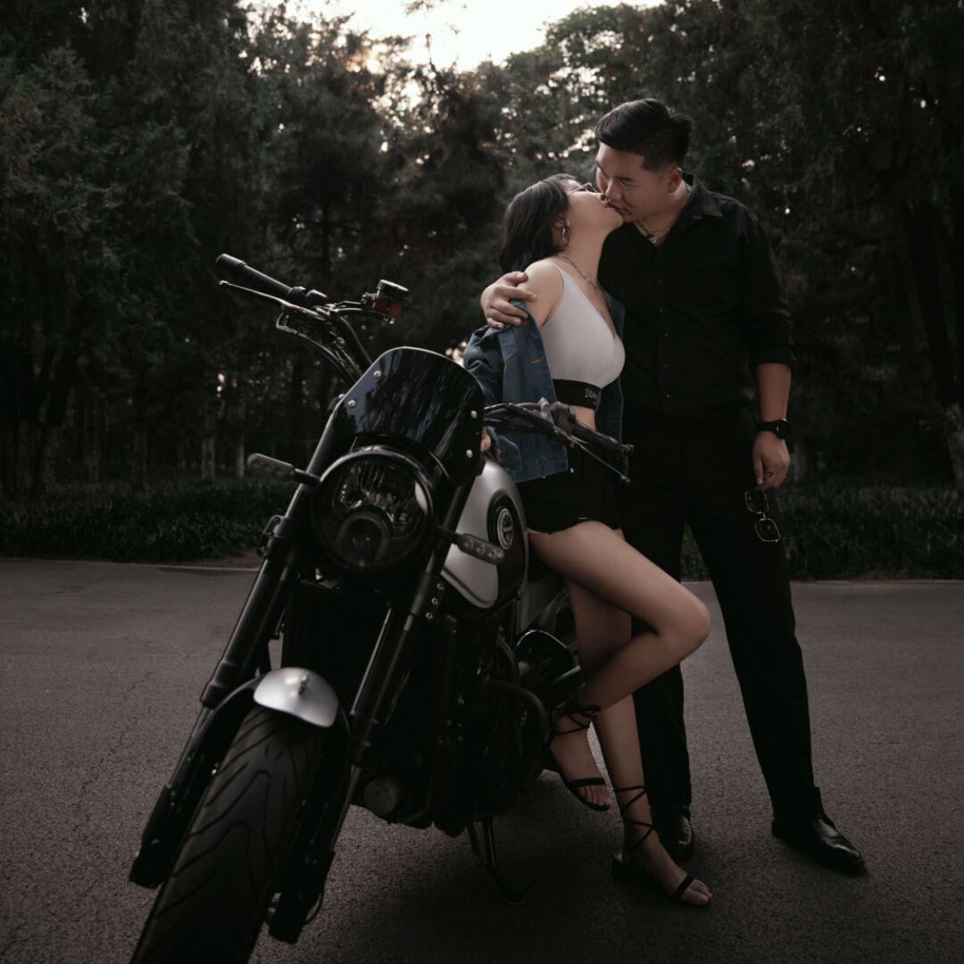 常布兜的爸和妈