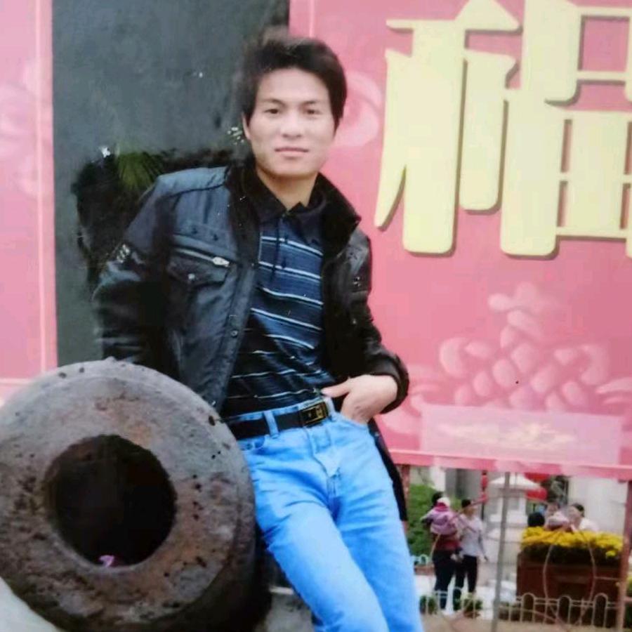 没钱！大富豪！彭总大量回收废旧