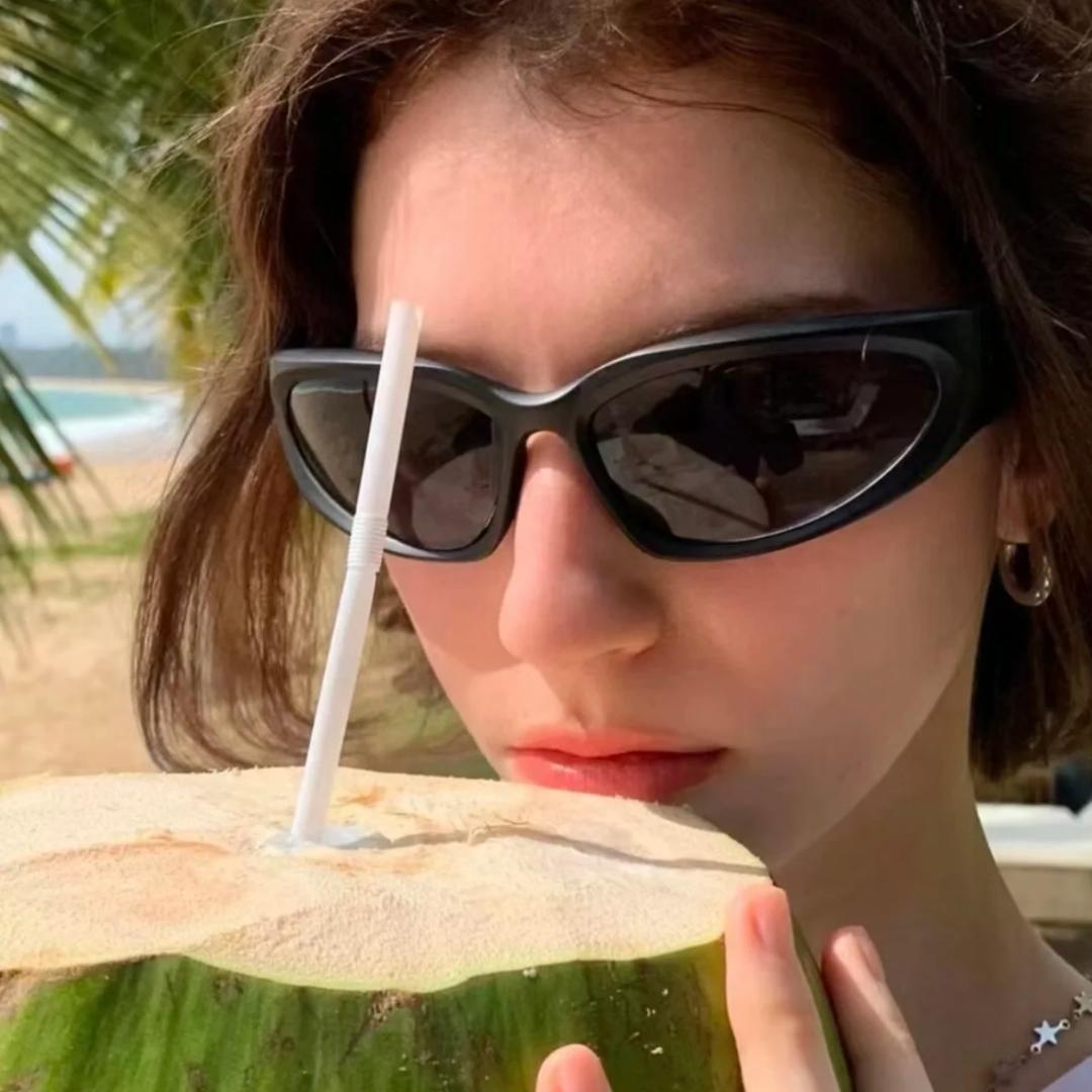 爱喝椰子水🥥