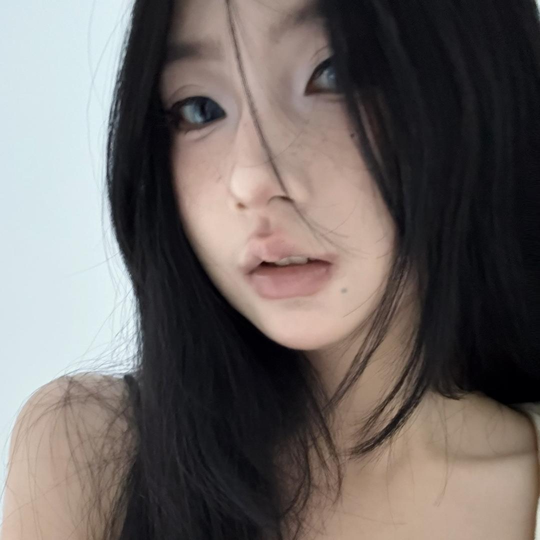 女主角