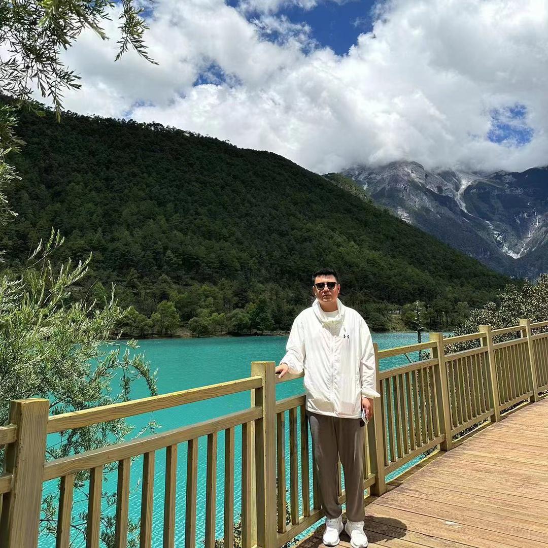 营口汽车达人刘炎